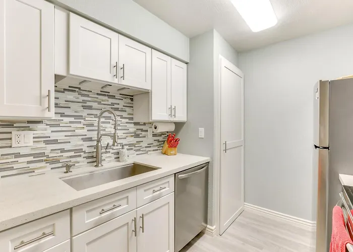 Pool & Hot Tub Access: W/ Patio! * Scottsdale