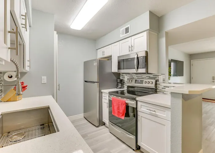 Holiday home Pool & Hot Tub Access: W/ Patio! Scottsdale