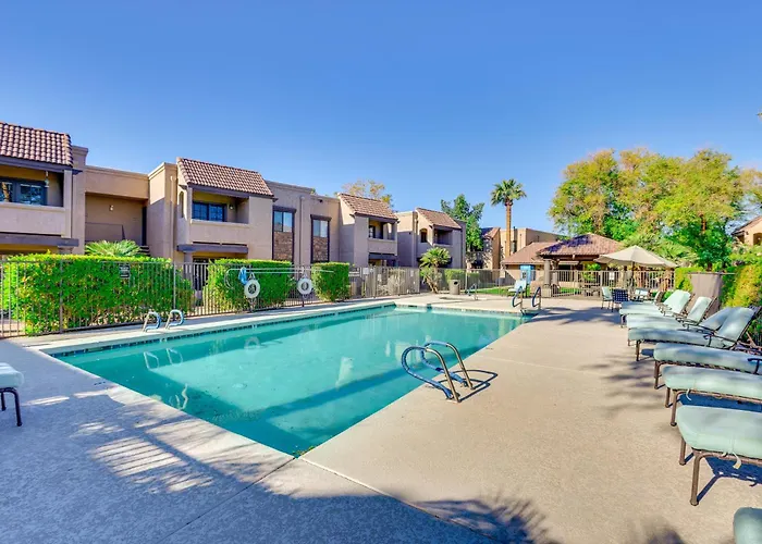 Pool & Hot Tub Access: W/ Patio! Holiday home