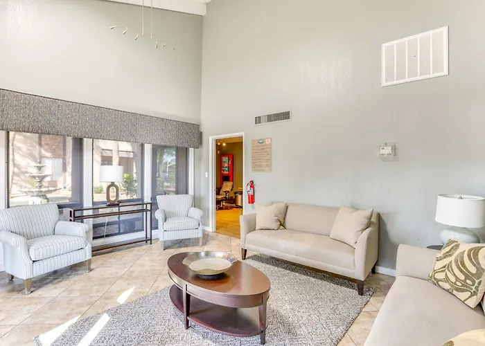 Holiday home Pool & Hot Tub Access: W/ Patio! Scottsdale